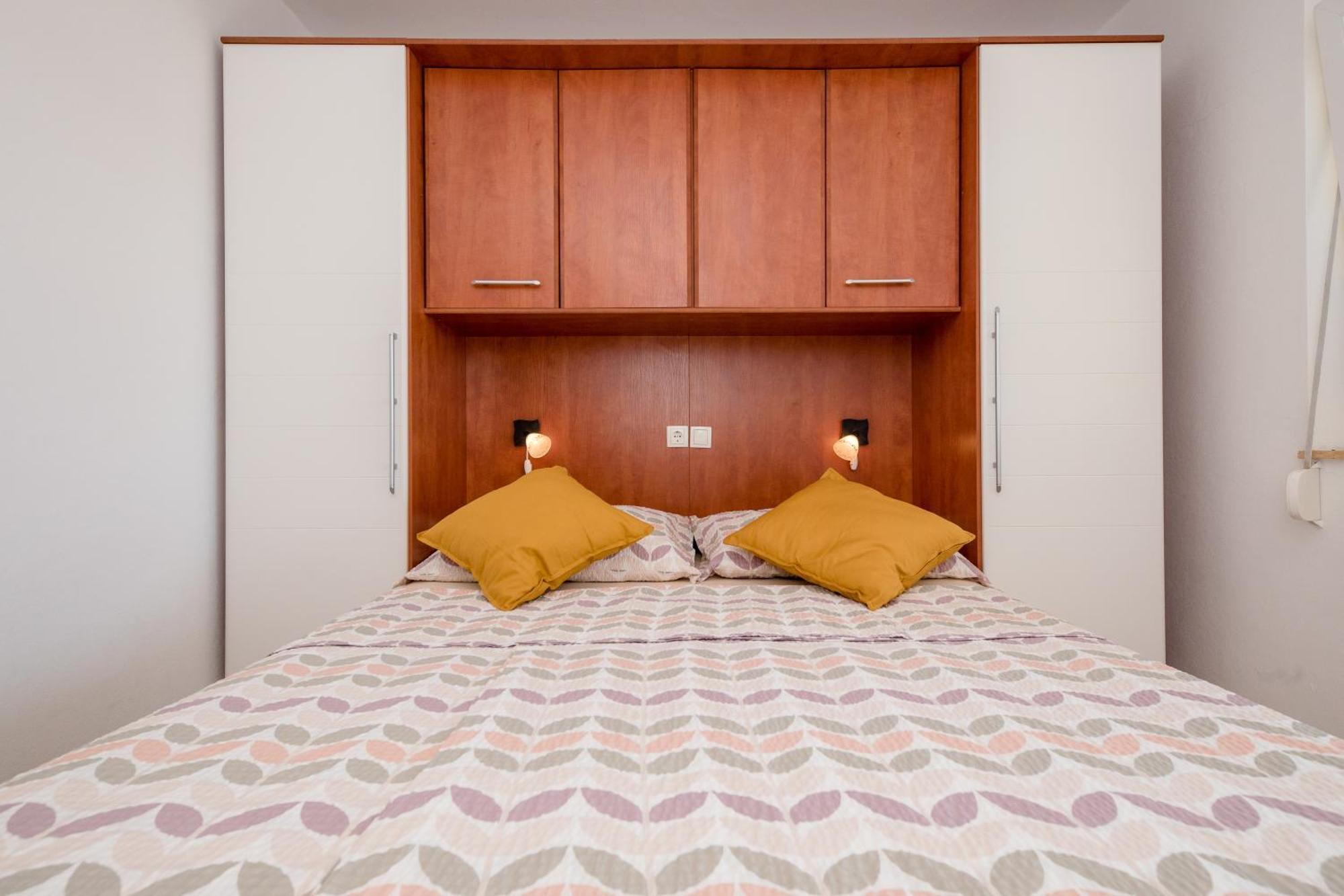 Casa Surya - Apartments With Sea View And Swimming Pool Barbat na Rabu Екстер'єр фото